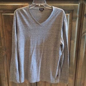 Like new Gents LS V-Neck Tee T-shirt Men M $49!!